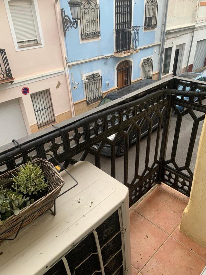 Appartement Loft In Ehemaligem Fischer Haus à Valence Extérieur photo